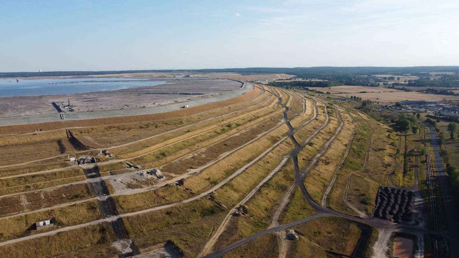 Żelazny Most · Rozbudowa